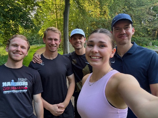 Het team tijdens een training